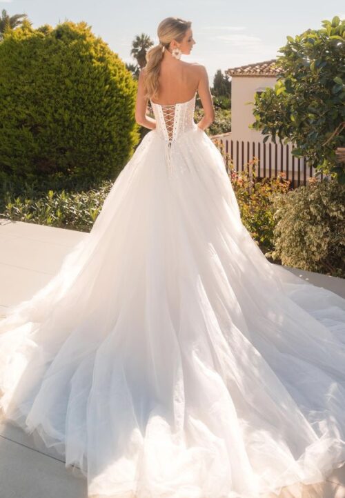 Brautkleid Disana