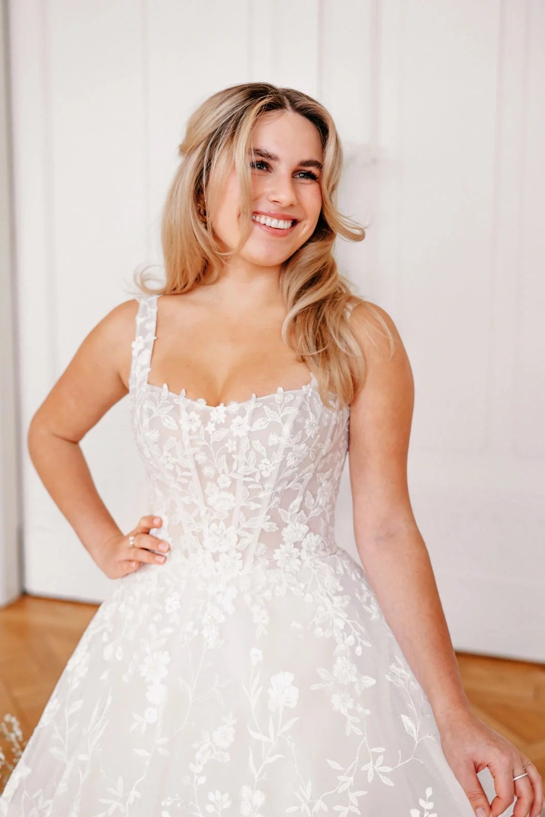 Brautkleid Vicky – Bild 3
