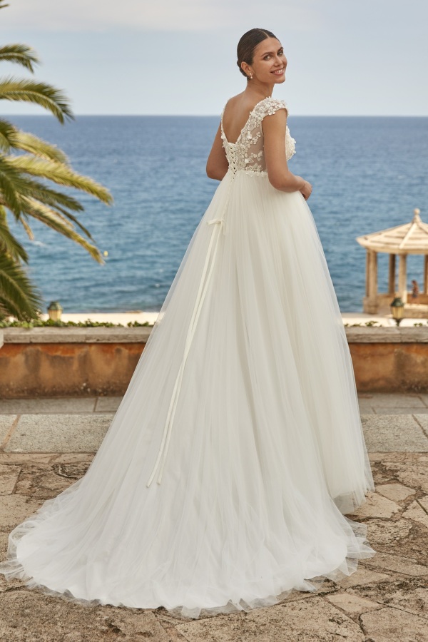 Umstandsbrautkleid Aska – Bild 2